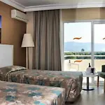 埃斯菲斯亚度假村 - 全包 4*