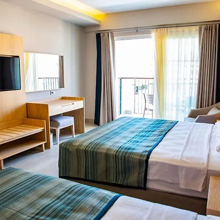 منتجع إفيسيا - شامل كليًا كوشاداسيه