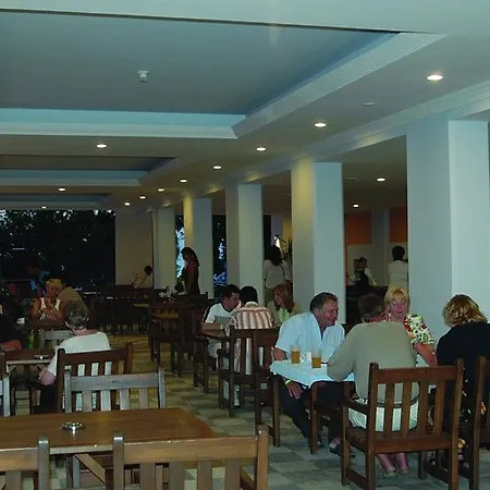 إفيسيا - شامل كليًا منتجع