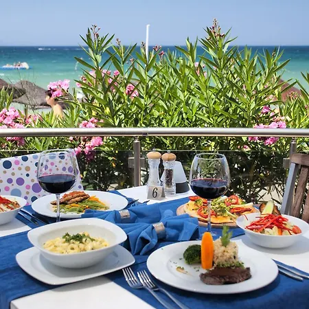 إفيسيا - شامل كليًا 4*