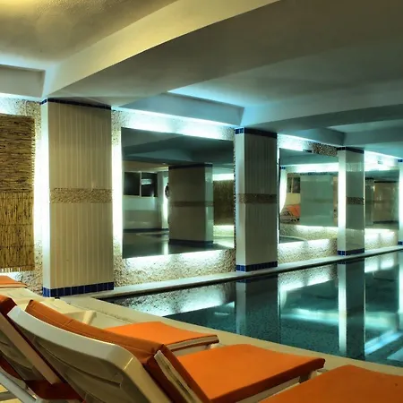 Ephesia 쿠사다시